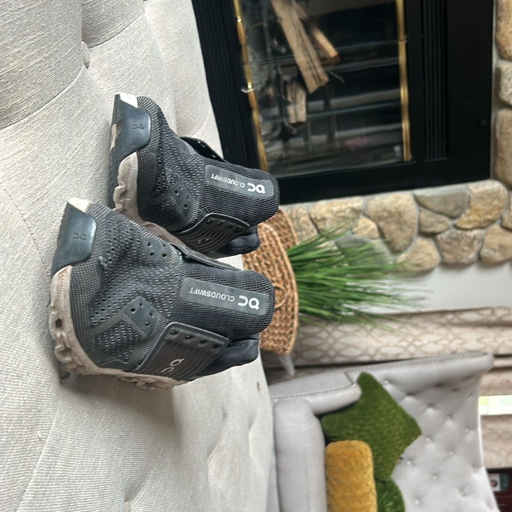 Men's On Cloud/On Running Cloudswift Sneakers In … - image 2